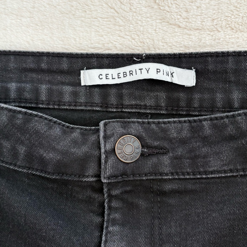 Celebrity Pink Black Mini Jean Denim Skirt Raw Hem Women Junior Sz 13/31 Retro - Picture 10 of 15